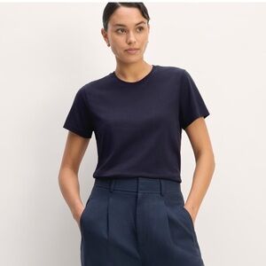 Everlane The Slim Crew in Essential Cotton - Sold out online - Navy